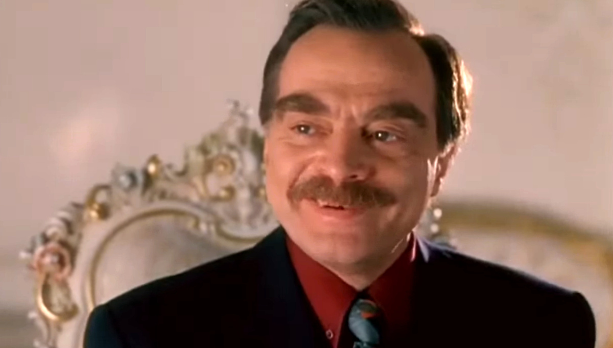 Кадр из кинофильма "Президент и его внучка", 1999 г., режиссер Тигран Кеосаян, сценарист Елена Райская, композитор Леонид Агутин (скриншот)