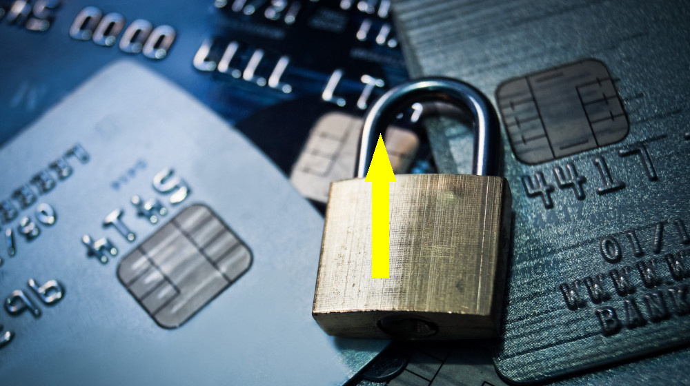    Как мошенники крадут миллионы через поддельные страховые протоколы в DEFI