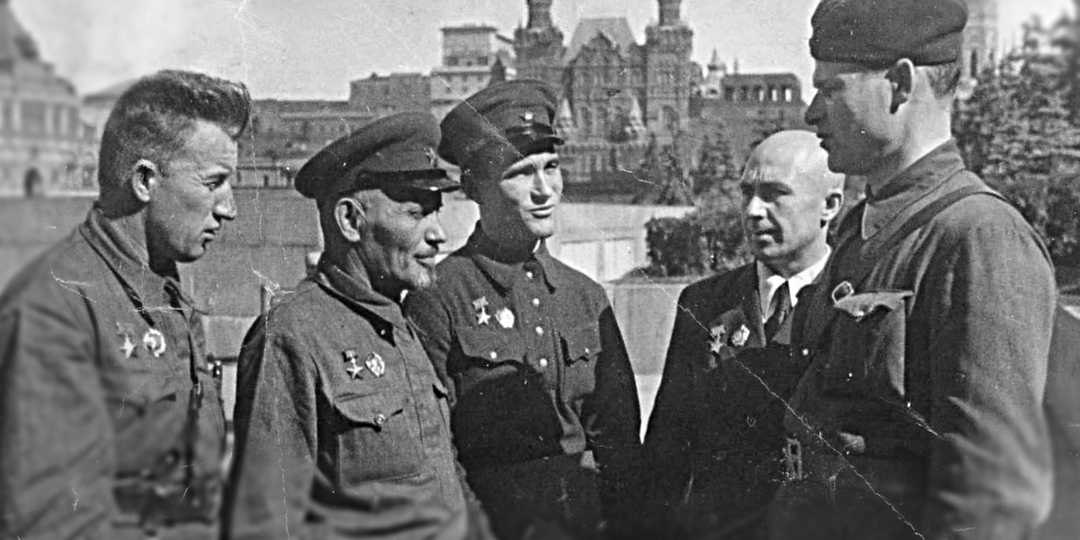 Как Сталин всего одним приказом рядового сделал генералом