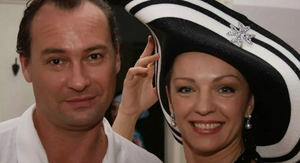 Первая жена ушла через полгода, вторая бросила, будучи беременной, а с третьей счастлив уже 25 лет. Как живет актер Александр Песков