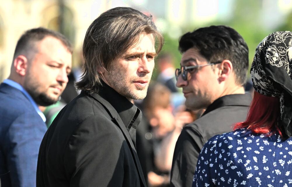 Потеря любимой жены стала тяжёлым испытанием для Петра