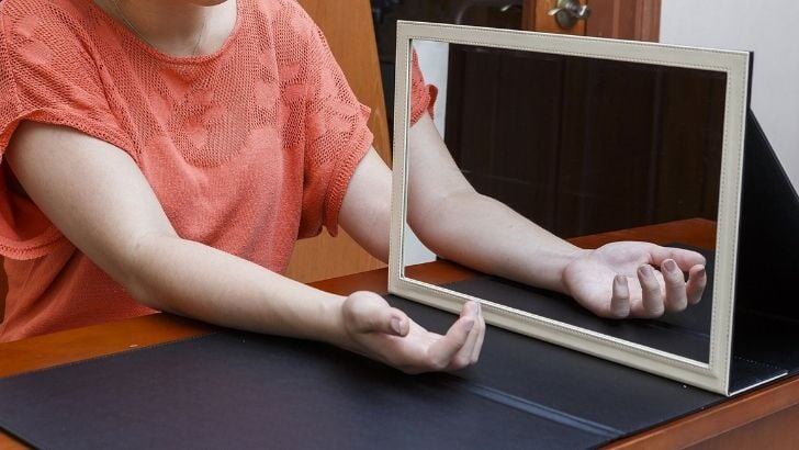 Зеккальная терапия в Королёве