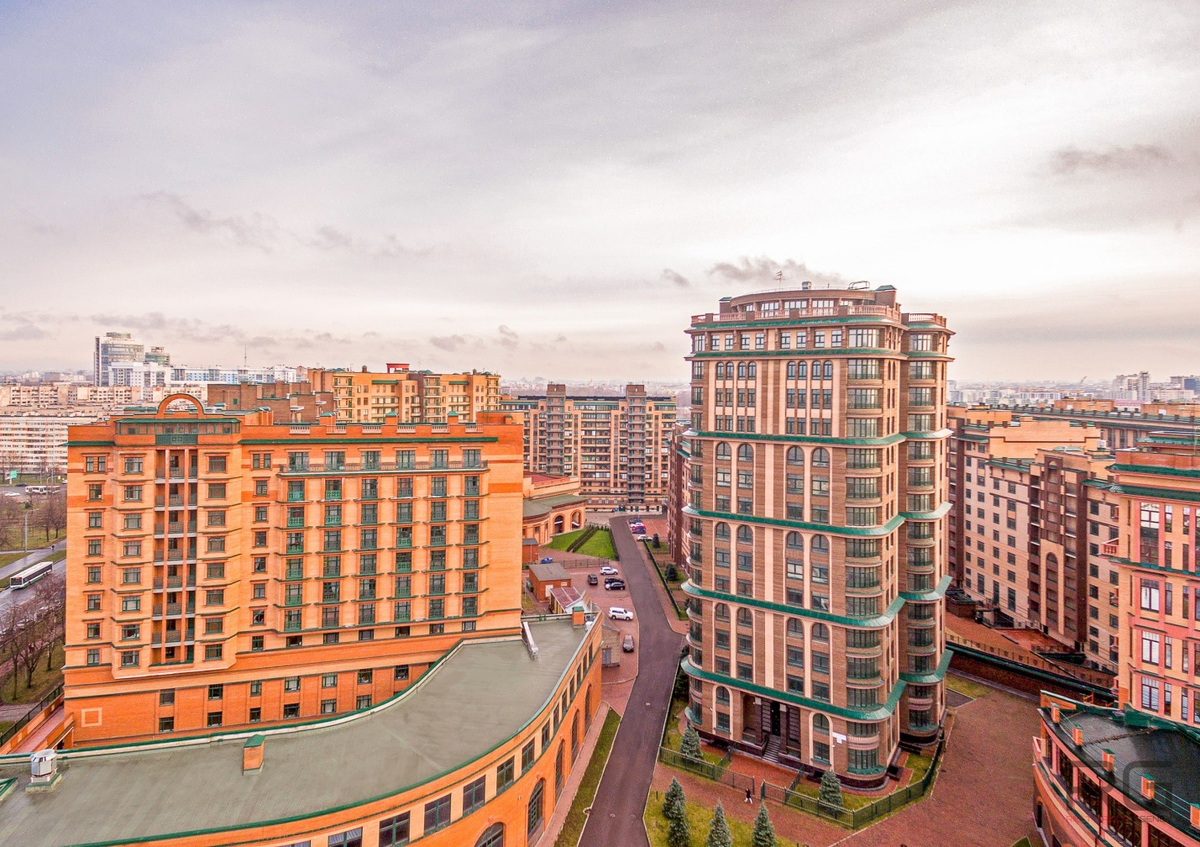 новостройки на Ваське, плотная застройка.