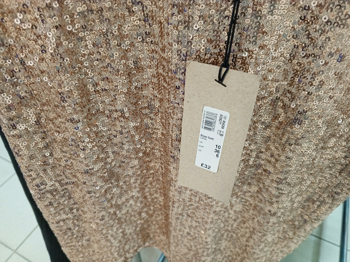 Майка с пайками