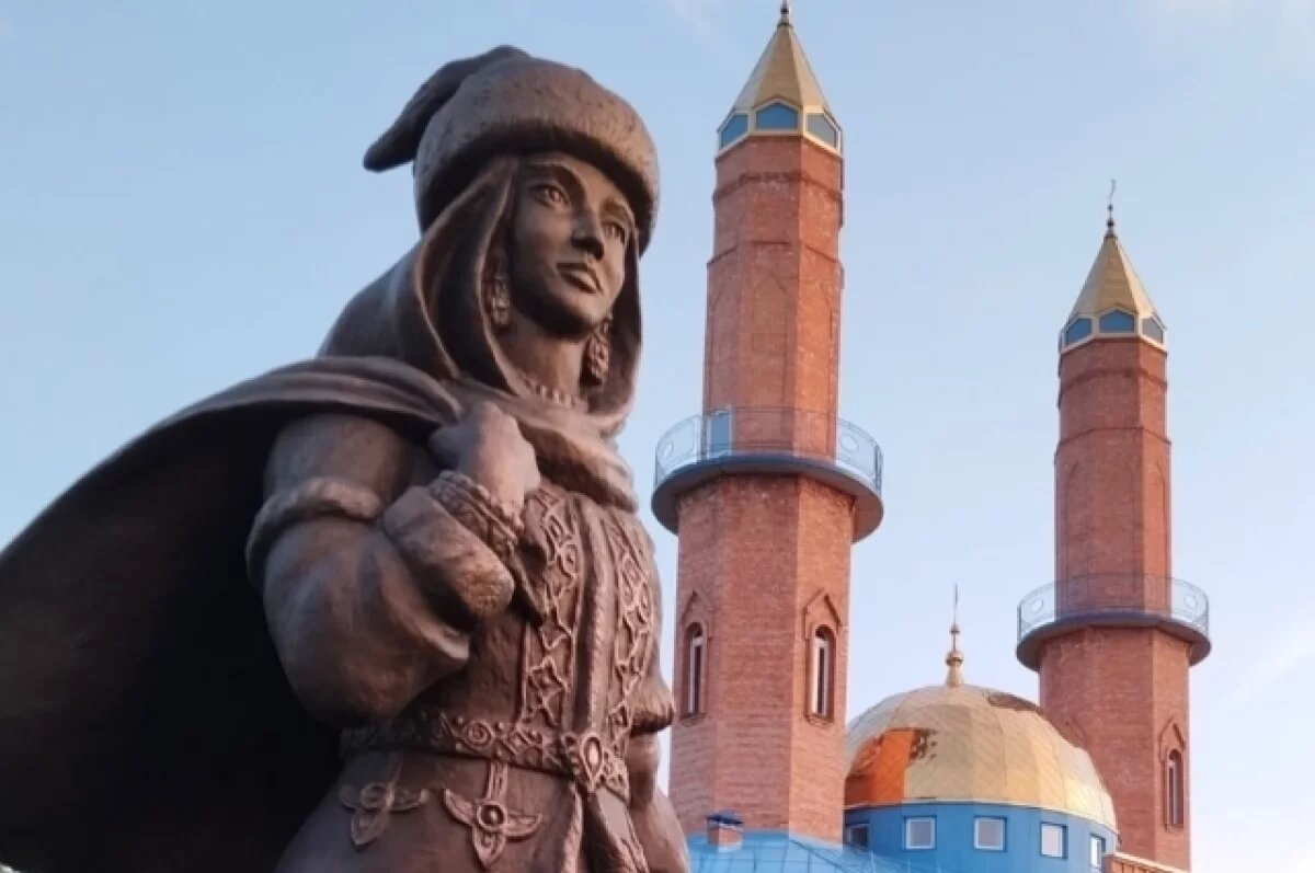    Любимая жена хана Кучума?