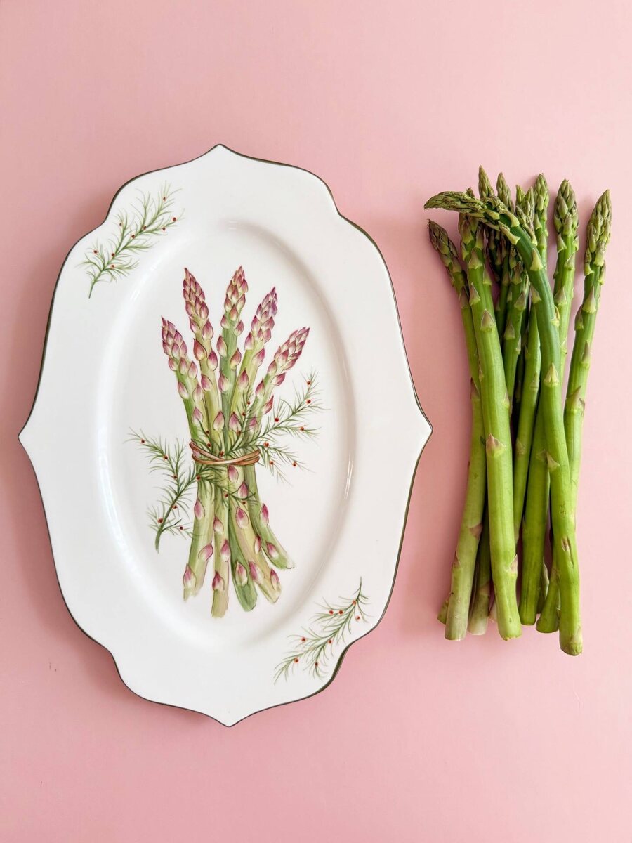 Большое овальное блюдо