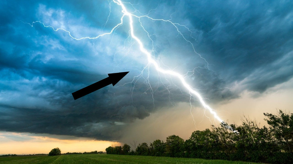    Самый длинный в истории молниеносный разряд пронесся по пяти штатам и потряс ученых