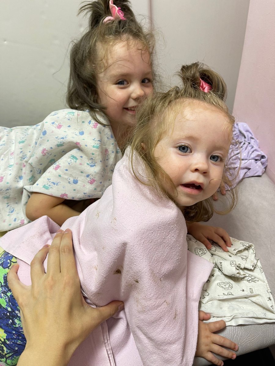 Дружная компания на озокерите. 