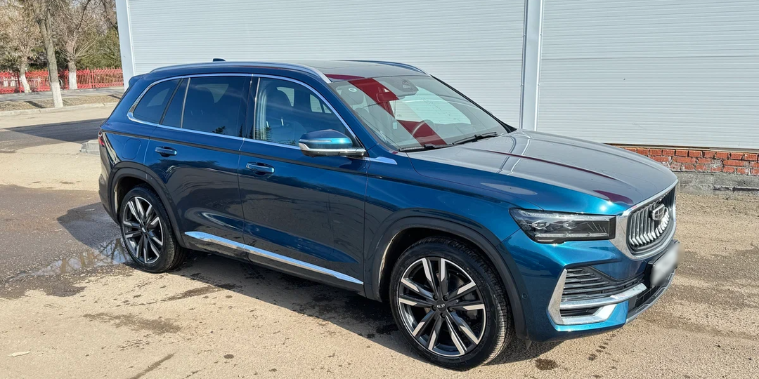 Выставил свой 2-х летний Geely Monjaro на продажу. Пробег 24.000 км, почти новый. Пока не снизил до 2.850.000, не было ни одного звонка