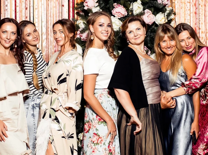 Клуб "Рублевских жен". Фото: woman.ru