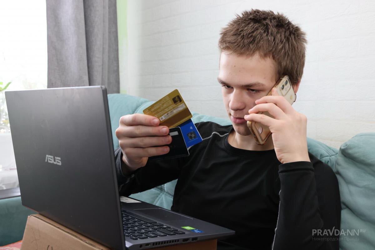    Мошенники убедили нижегородца перевести деньги на неизвестный счет