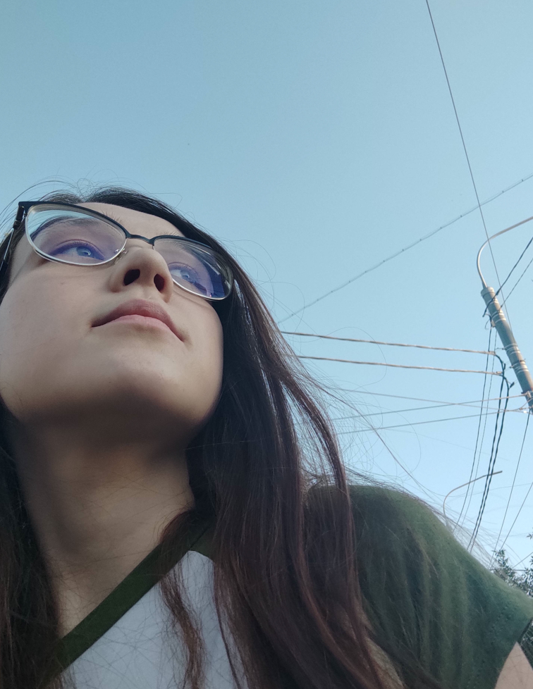 Автор в 2021 году, когда стала минималистом