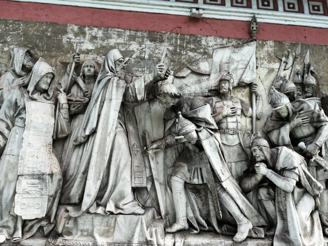 Горельефы старого Храма Христа Спасителя.  Фото выполнены автором канала EcclesiaRus