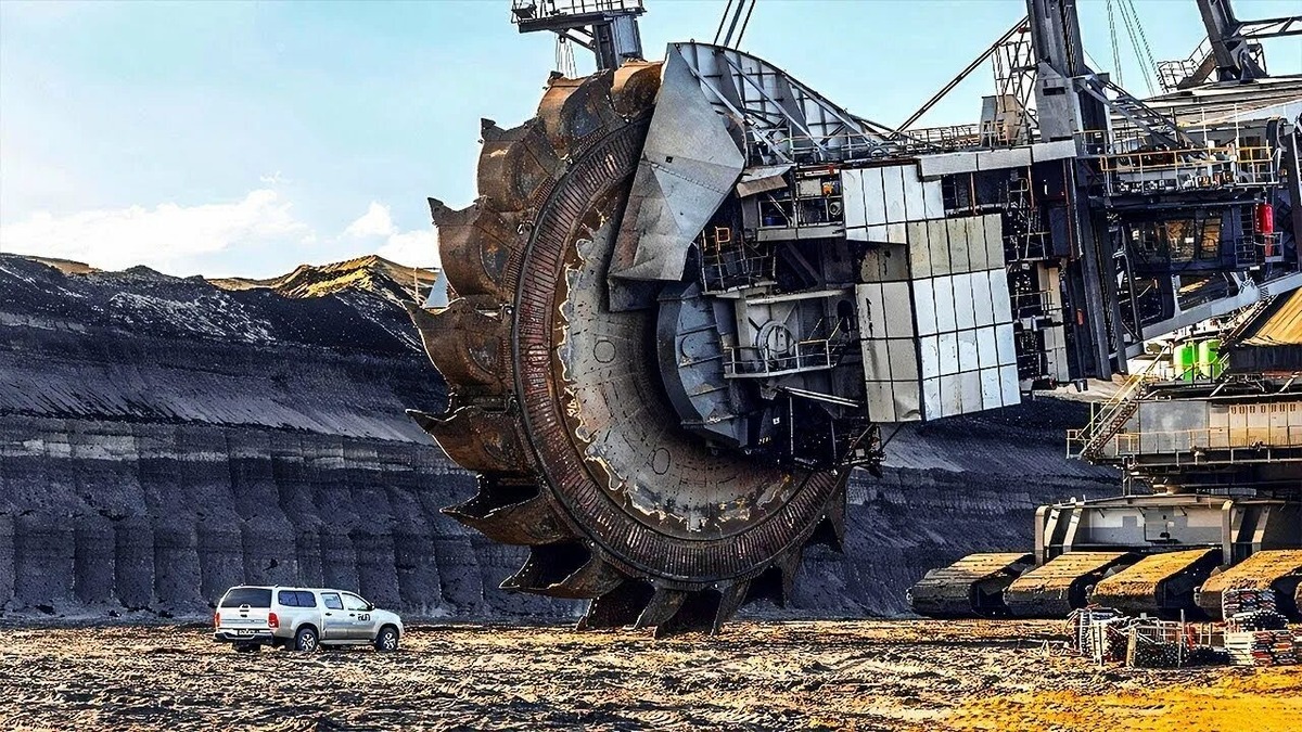 Ротор Bagger 288, в сравнении с обычным автомобилем