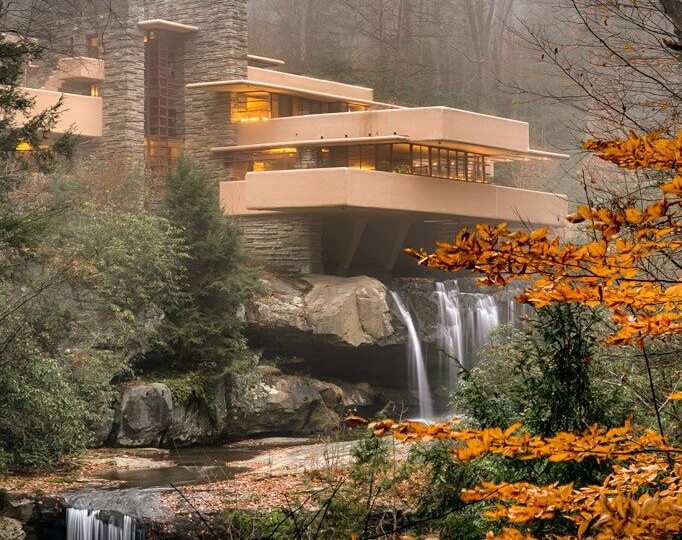 Дом над Водопадом Фрэнка Ллойда Райта: Почему невозможно жить в иконе архитектуры?