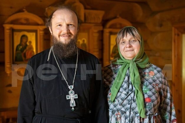 Родители бывшего официанта отец Михаил и Светлана / Источник: © Социальные сети