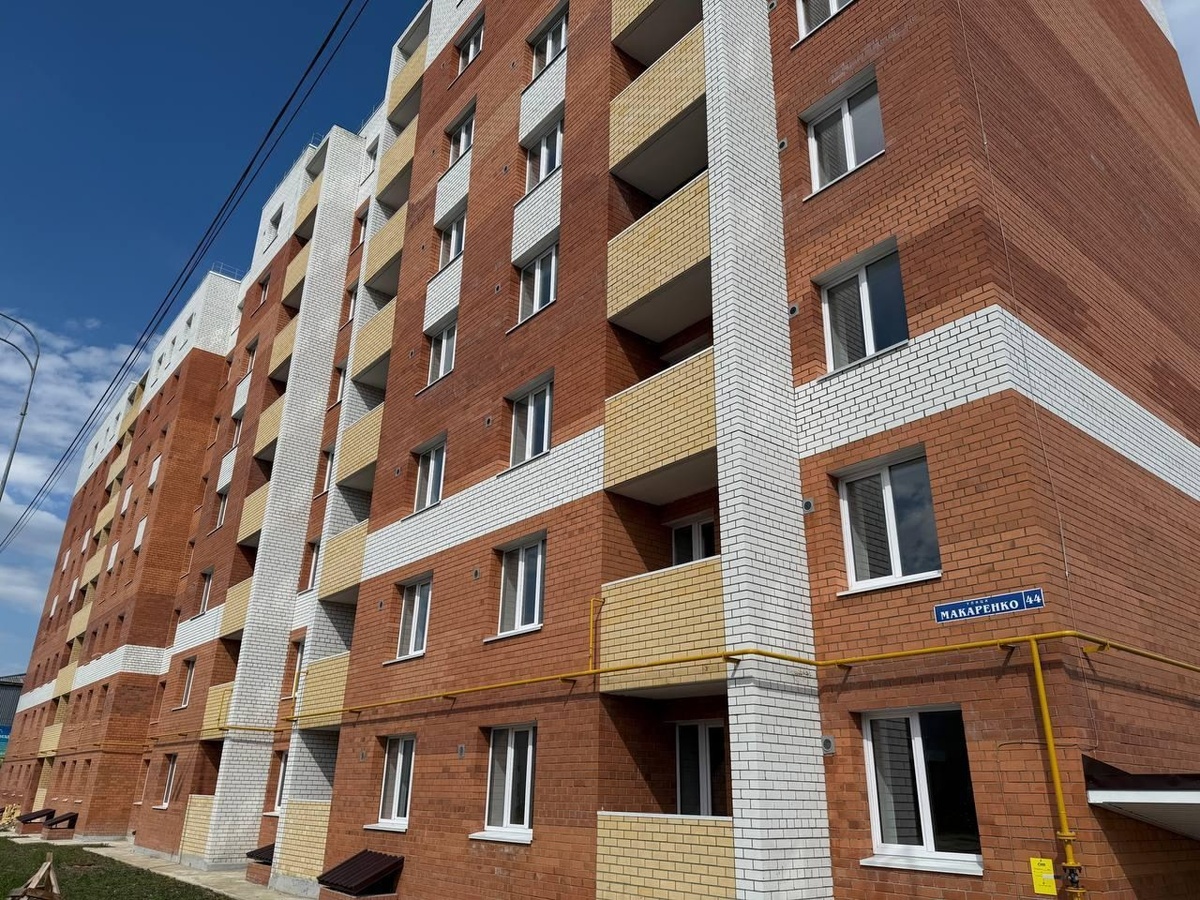    Югорчане получают ключи от новых квартир