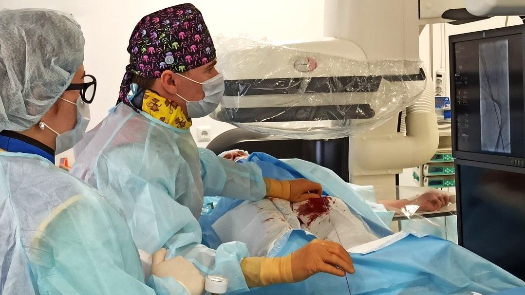    Врачи Нягани спасли пациента с аневризмой брюшной аорты