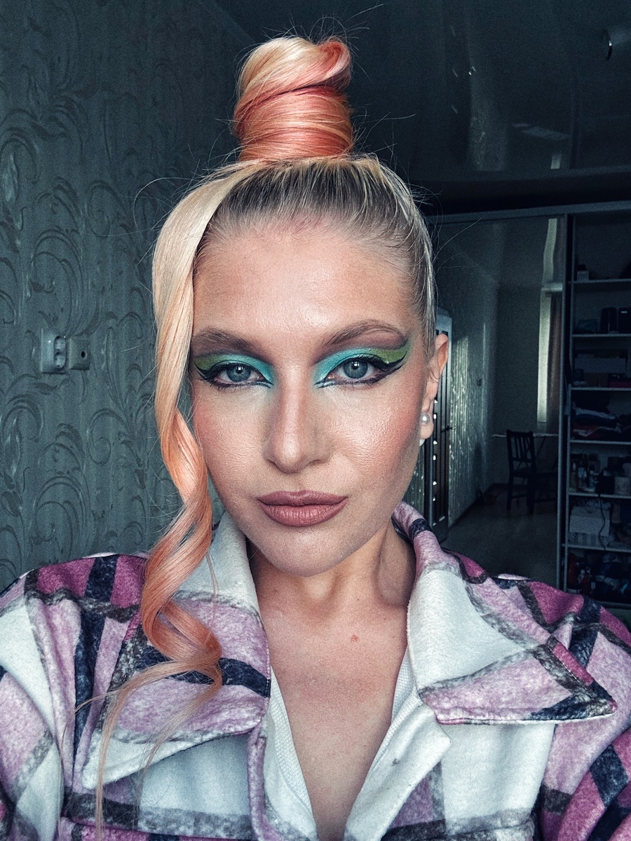 *Фото носит исключительно иллюстрационный характер, на курсе проходим урок по нюдовому макияжу на каждый день. 