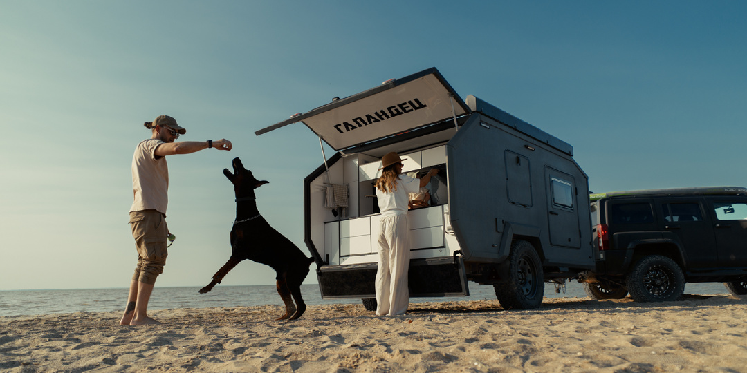 Прицеп-капля или полноростный автодом?