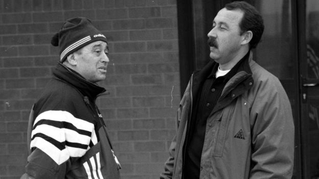 Адамас Голодец и Валерий Газзаев руководили игрой московского «Динамо» в 1992 году. Фото Александр Вильф, —