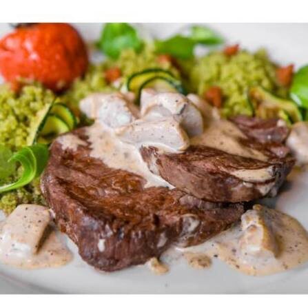 Свиные медальоны в сливочном соусе на ужин 