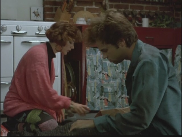 Кадр из фильма «Частные расследования» (1987)