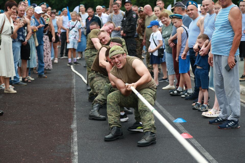    День ВДВ в Барнауле, 2 августа 2025. Источник: Олег Укладов