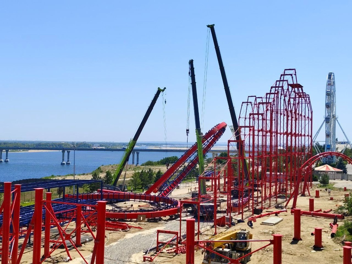 Монтаж "мертвых" петель высотой 22 метра каждая