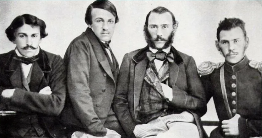 Братья Толстые: Сергей, Николай, Дмитрий, Лев.