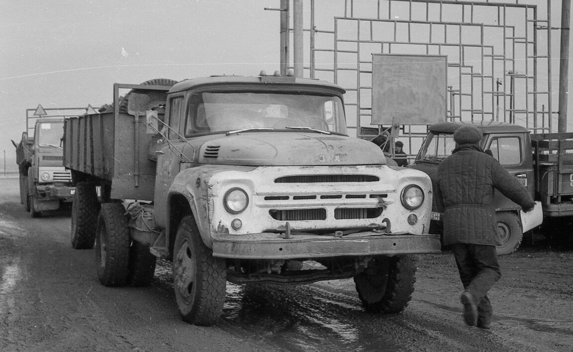 Сколько километров дорог повидал этот ЗИЛ?