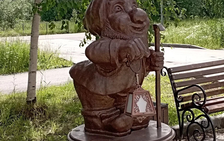 Инта музейная и живая