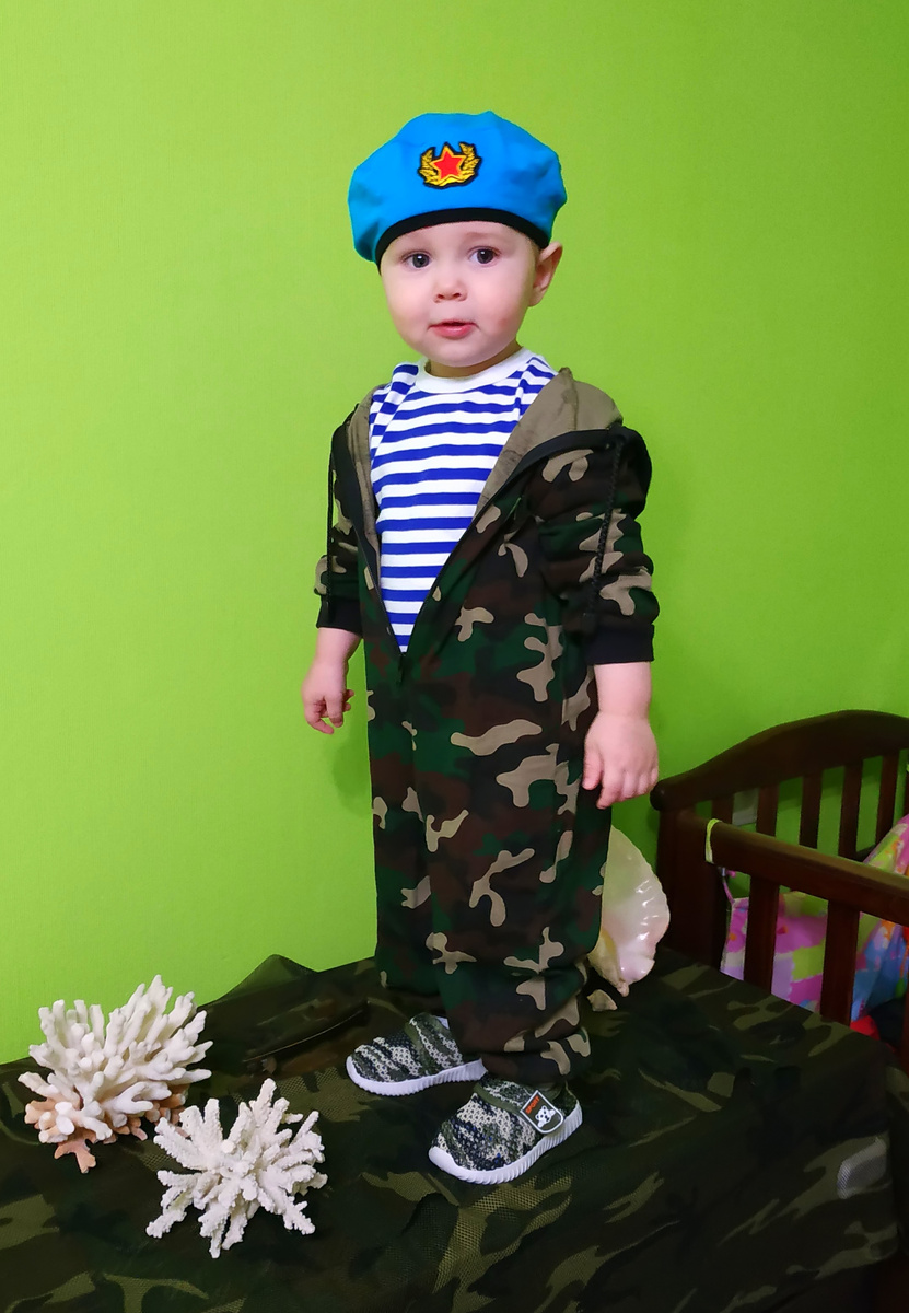 Наш маленький любимый ВДВшник, который в нашей семье за ВДВ 😁