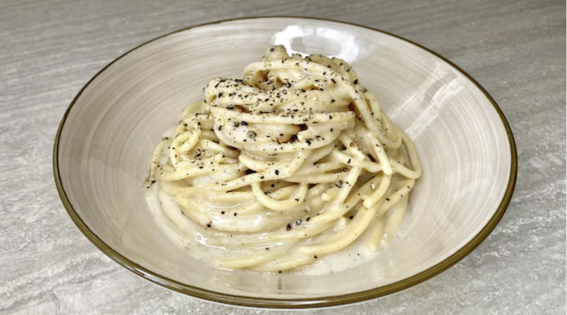 Pasta Cacio e Pepe. Фотография из открытого источника.