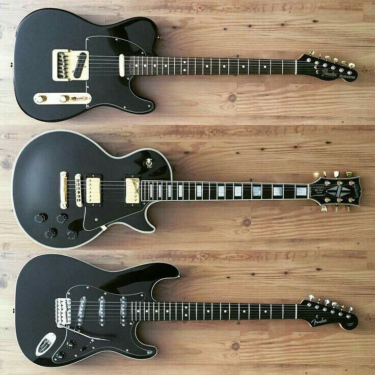 На фото электрогитары: Telecaster, Les Paul, Stratocaster