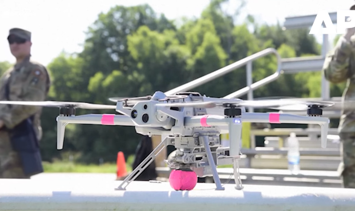 Розовый шарик, это граната