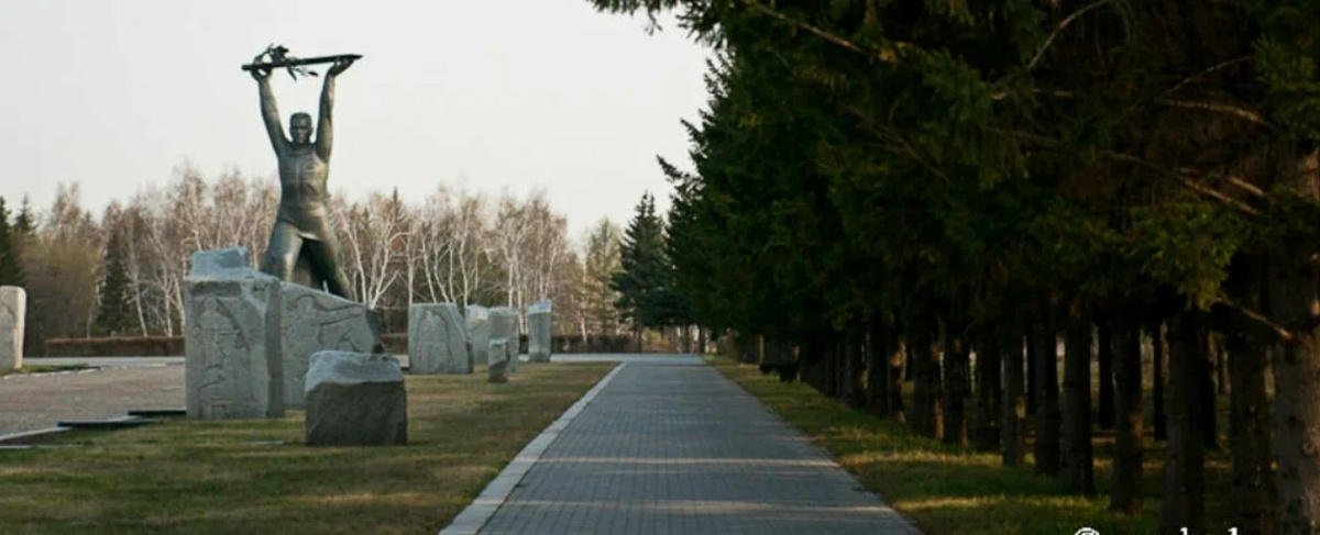 Фото из общего доступа в интернете (Парк 30-лет Победы, г.Омск)