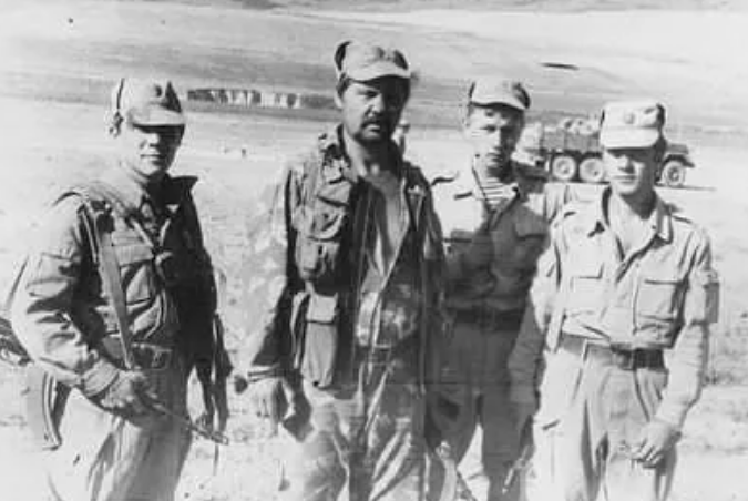 Командир Пянджской ДШМГ ПВ КГБ СССР, подполковник Б. Марков