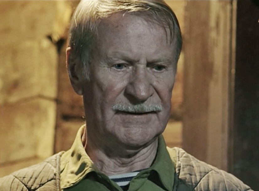    кадр из сериала "Кремень"