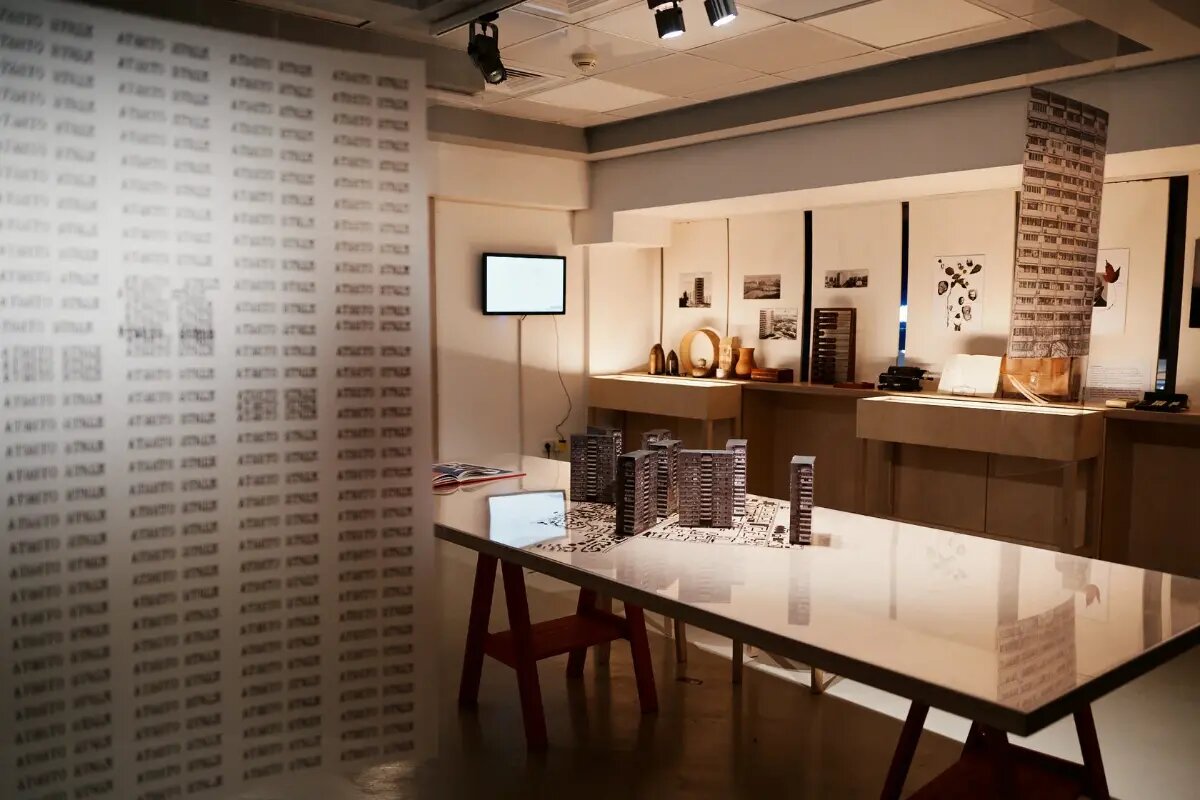     Искусство рядом: "Выставочным залам Москвы" – 12 лет