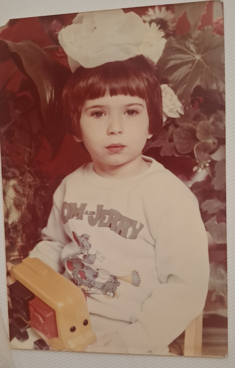 Первая вотосесия в садике, мне 3 года. 