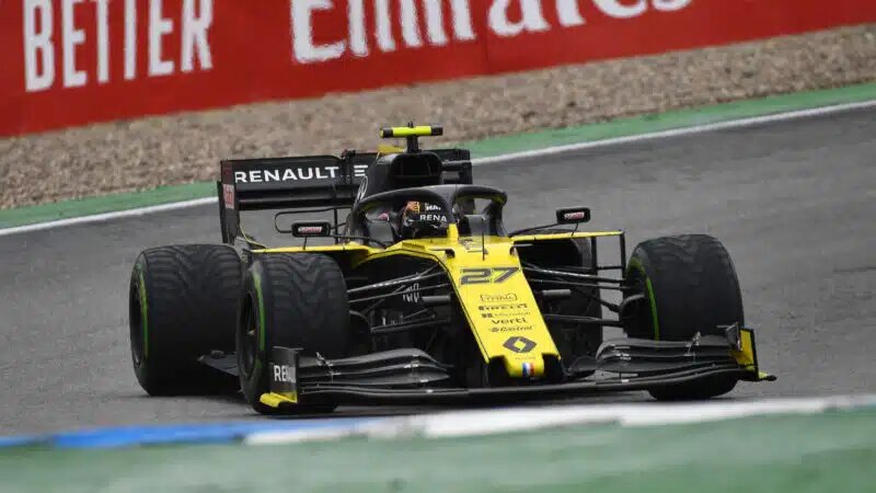 За время работы Хюлкенберга в «Рено» он проиграл Риккардо