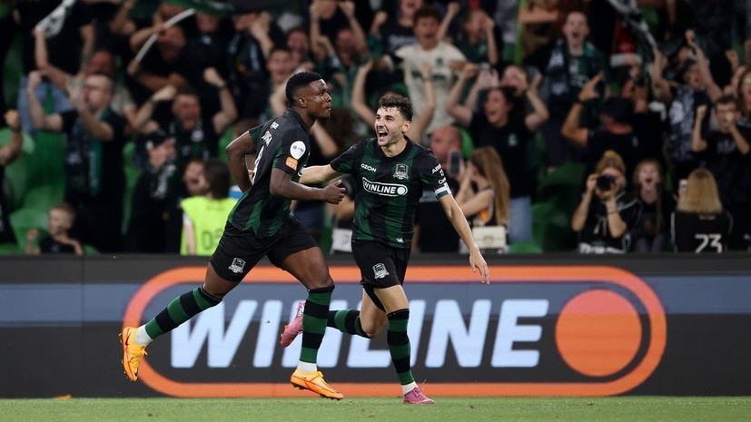     Футболисты «Краснодара» Джон Кордоба и Эдуард Сперцян РИА Новости Виталий Тимкив