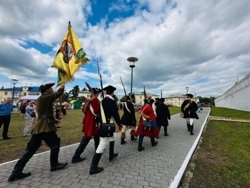     В Курганской области прошел фестиваль с реконструкцией штурма монастыря Пугачевым Пресс-служба правительства Курганской области