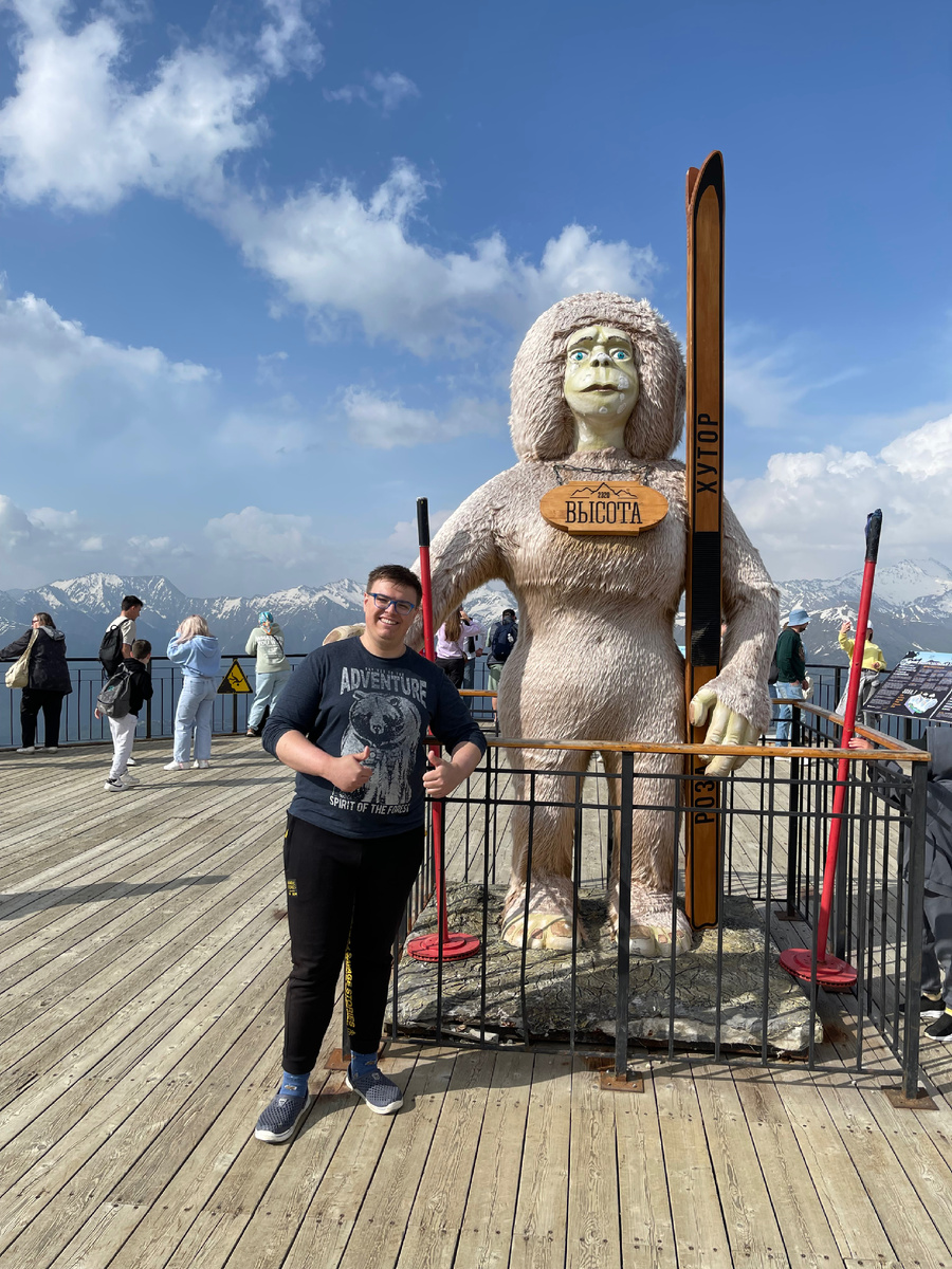 И мне это удалось! Да, снега было не так много. Не на всех кадрах его видно. Но я прошелся по нему! Фото: Михаил Лайф Влог