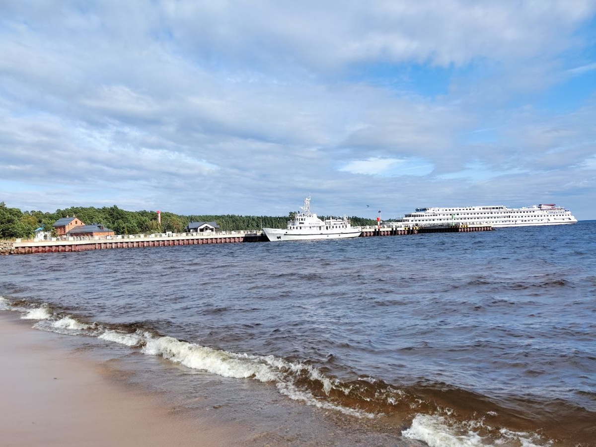 Причал на острове