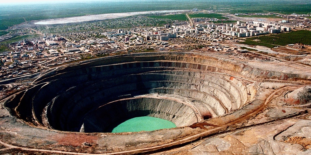 4 августа — авария на алмазном руднике «Мир»