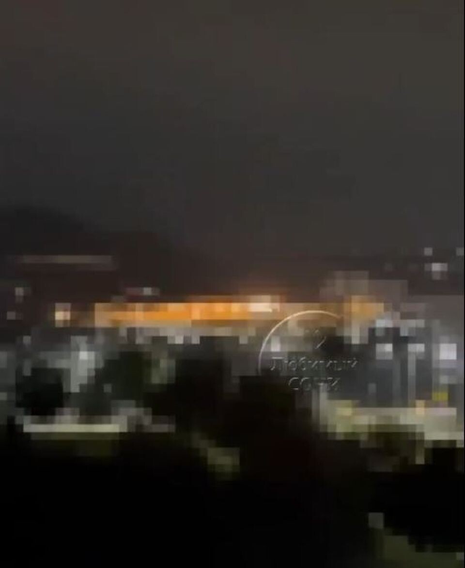    В Адлерском районе обломки беспилотника попали в цистерну с нефтепродуктами. Источник: t.me/love_sochi