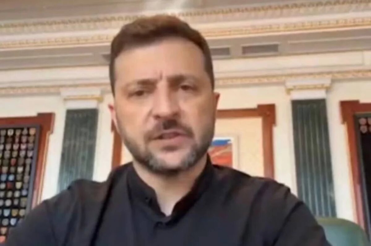    Тайный план: экс-депутат Украины сказал, куда сбежит Зеленский