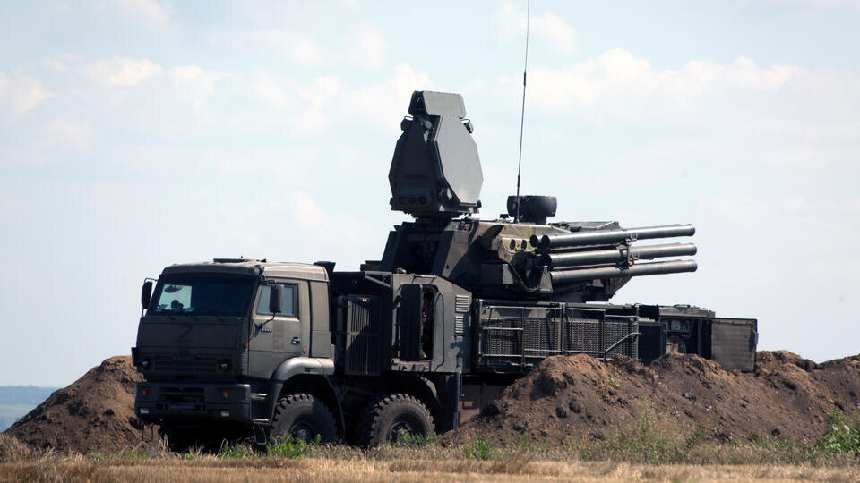     Средства ПВО за ночь уничтожили 93 украинских дрона над Россией Николай Гынгазов/ТАСС